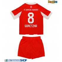 Maglie da calcio Bayern Munich Leon Goretzka #8 Prima Maglia Bambino 2025-26 Manica Corta + Pantaloni corti)